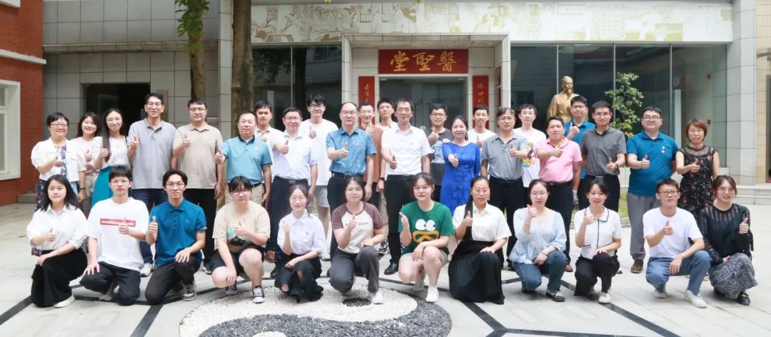 青春开放 乘梦启航——白云山海洋之神hy590公司召开2023年新员工碰头会